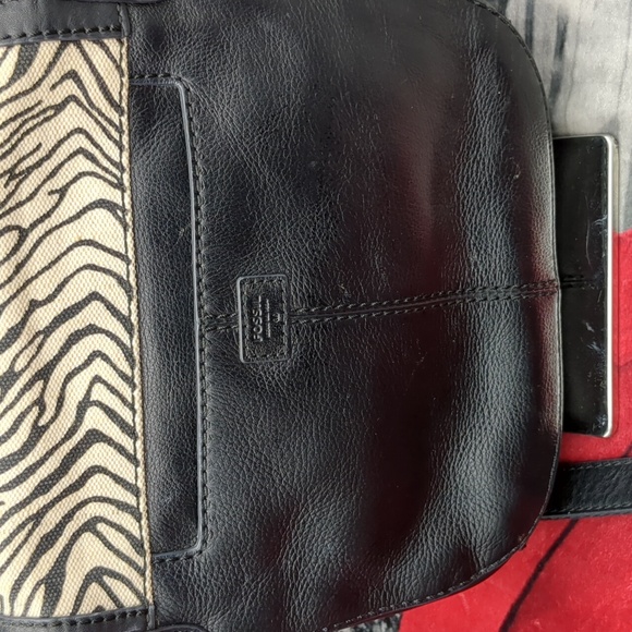 Fossil Legacy Vintage Crossbody - Picture 4 of 11